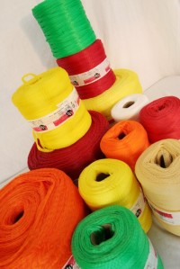 mixed-colours-and-sizes of net